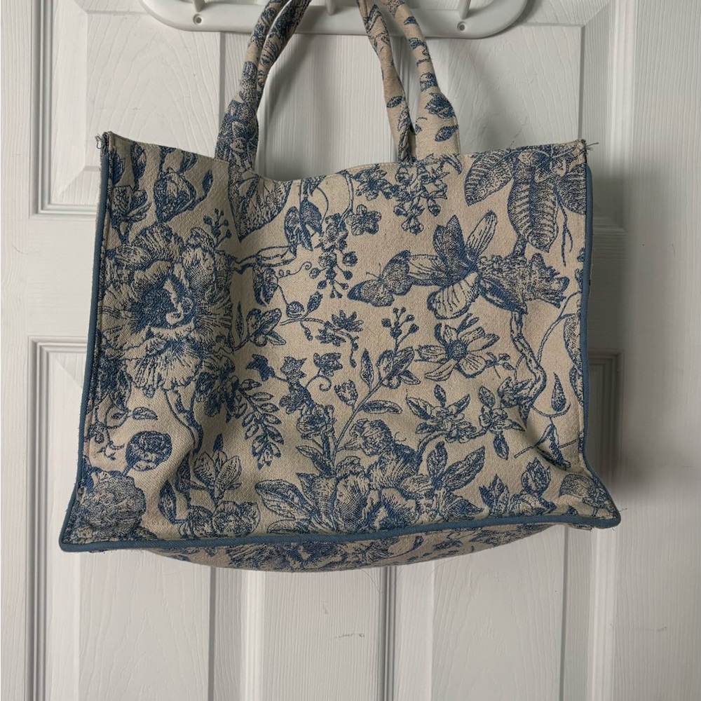 Francesca's Collections Blue Floral Tote Bag